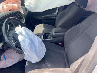 2018 Dodge Charger SXT Plus - Interior Front Seat Image